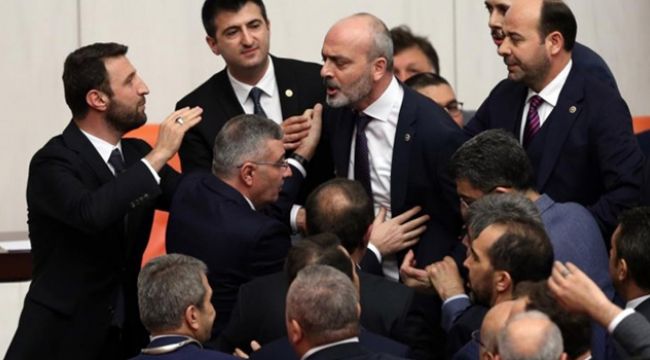 "Az yiyin beyler" kavgası