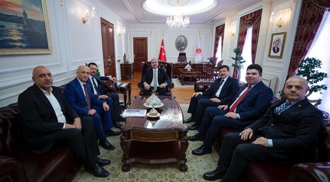 BAKAN GÜL'DEN YEŞİL IŞIK