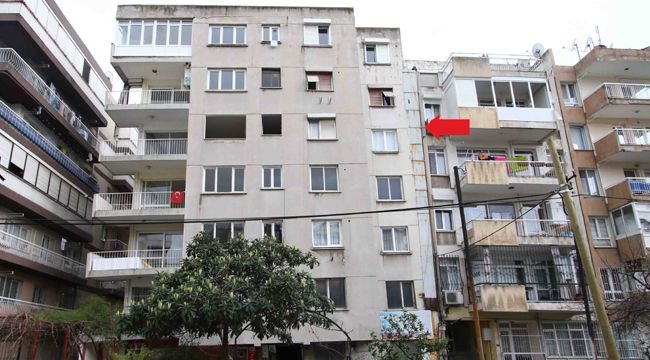 BAYRAKLI'DA BİNA TAHLİYE EDİLDİ