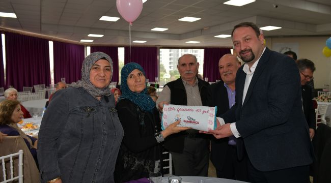 BİR YASTIKTA KIRK YIL
