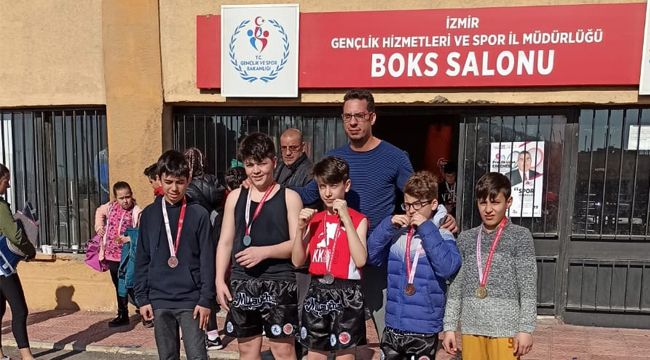 BOSTANLISPOR MUAY THAİ’DE ŞAMPİYON