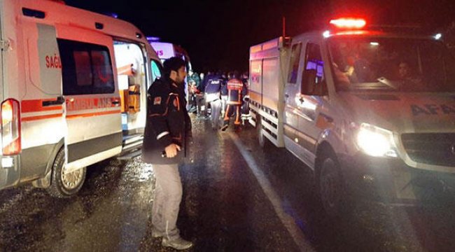 Botan Çayı'nda mahsur kalan kafile kurtarıldı