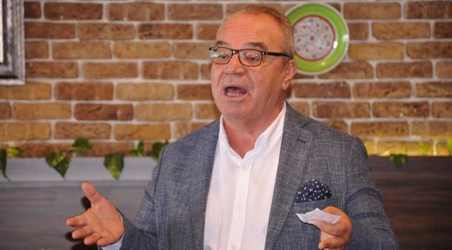 'DEMOKRASİ YARA ALIYOR'