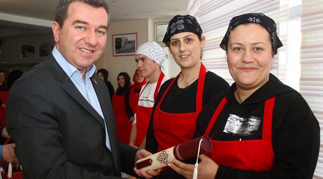 EV HANIMLIĞINDAN AŞÇILIĞA