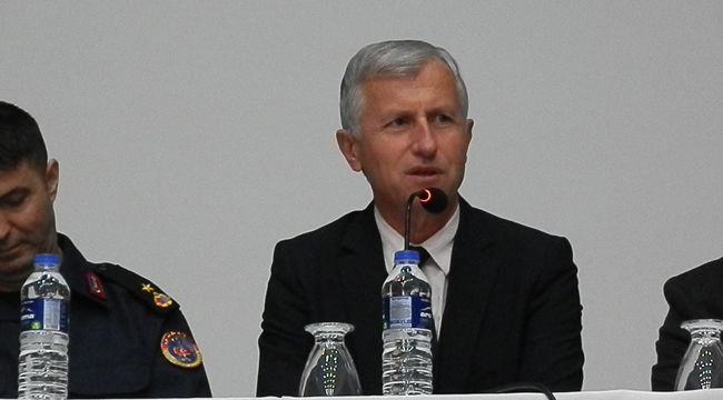 Foça'da halk toplantısı
