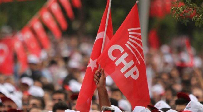 GÖZLER CHP İZMİR İL KONGRESİ'NE ÇEVRİLDİ
