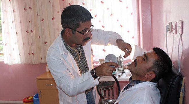 Hastaneye gitmeyen doktor evinde ölü bulundu