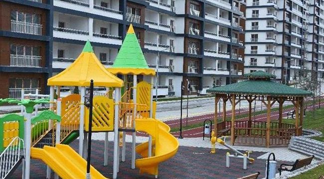 İLK ÇEKİLİŞ İZMİR'DE