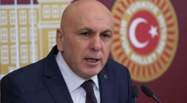 İYİ Parti'de istifa depremi sürüyor