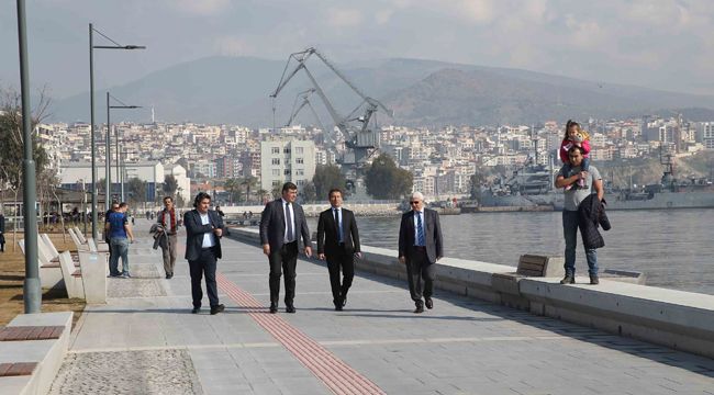KARŞIYAKA'DA DENİZ İÇİN BULUŞTULAR