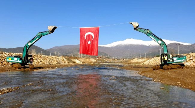 KİRAZ'A ÇOK YAKIŞTI