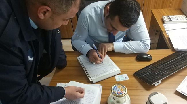 KONAK BELEDİYESİ MEMURUNU AFFETMEDİ