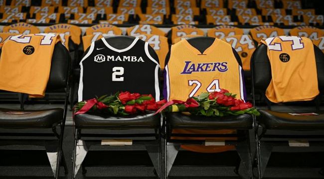 Lakers'tan Kobe Bryant'a vefa