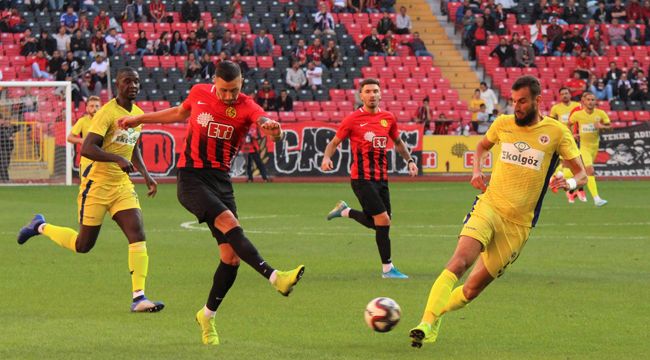 Menemenspor çıkış arıyor