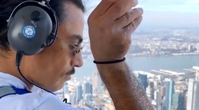 Meşhur hareketini gökyüzünde yapan Nusret sınırları zorladı