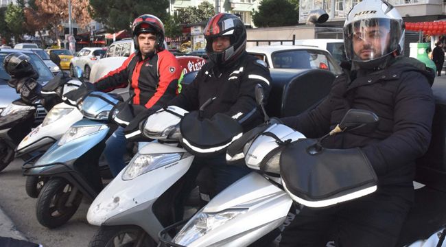 MOTOSİKLETLİ KURYELER İSYAN ETTİ