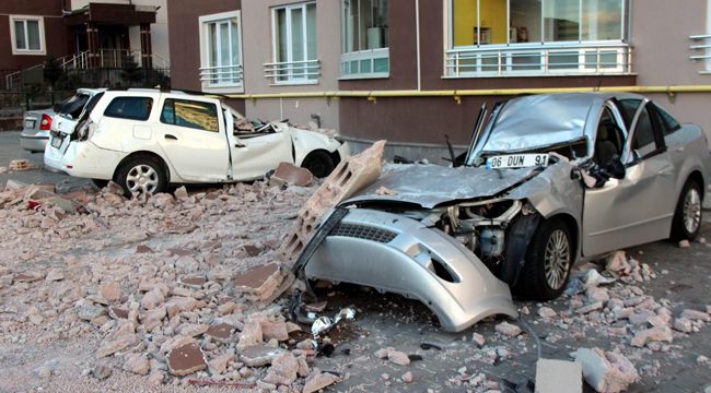 Rüzgar Kayseri'yi savaş alanına çevirdi