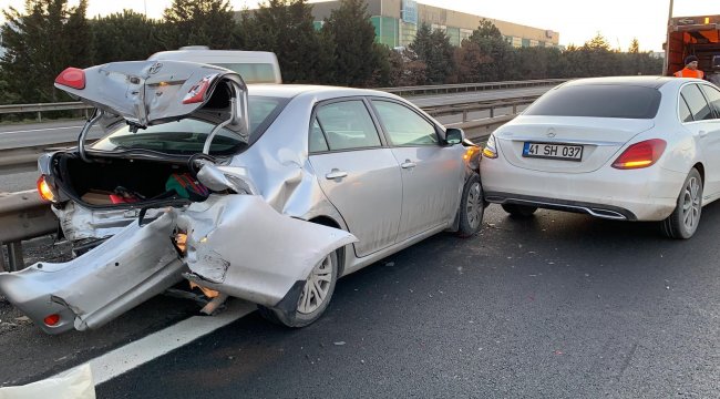 TEM Otoyolu'nda zincirleme kaza