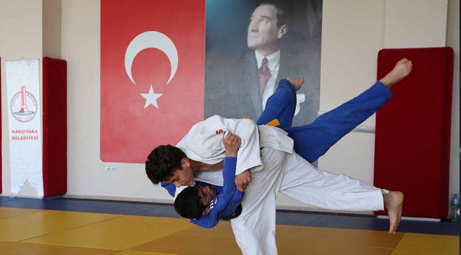 'TÜM İZMİRLİ ÇOCUKLARA AÇIK'