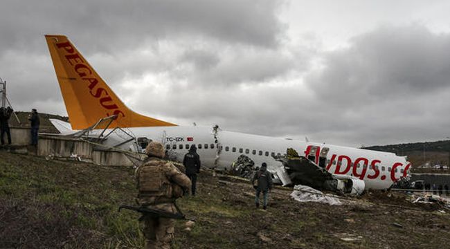 Uçak kazasında pilotların kan örneği alınacak, cep telefonları incelenecek