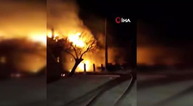 2 katlı kullanılmayan bina alev alev yandı