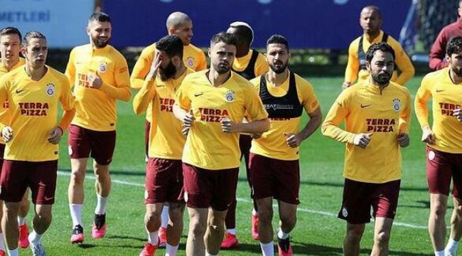 3 futbolcudan hastaneye koronavirüs yardımı