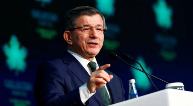 Ahmet Davutoğlu: Burada bir terslik yok mu?