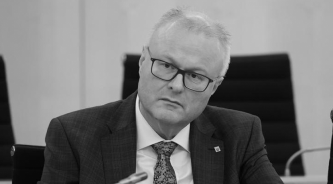 Alman Bakan'ın cesedi hızlı tren raylarının üzerinde bulundu