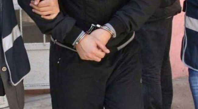 Annesini öldüren genç, çorba içerken yakalandı