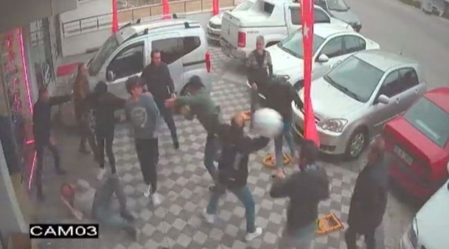 Baba ile oğlu dehşeti yaşadı