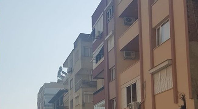 BAŞKAN ERİŞ'E BAYRAK TEPKİSİ