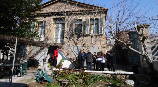 BAYRAKLI'NIN TARİHİ EVLERİ ARŞİVLENİYOR