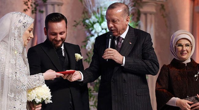 Cumhurbaşkanı Erdoğan yeğeninin nikah şahitliğini yaptı