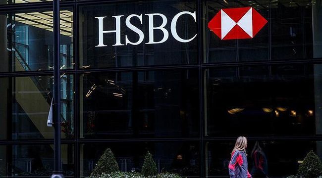 İngiltere'nin dev bankasında koronavirüs şüphesi