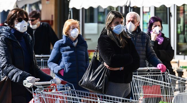 İtalya'da karantina bölgeleri sıklaştı