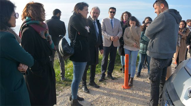 İzmir Barosu göçmenleri yerinde inceledi