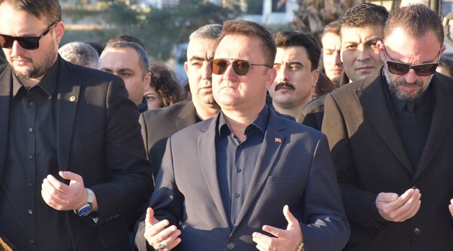 MENEMEN BELEDİYESİ YAS İLAN ETTİ