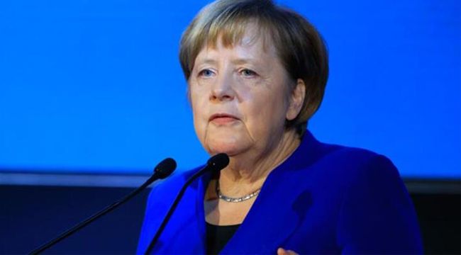 Merkel: Almanya'da böyle bir olayla ilk kez karşılaşıyoruz