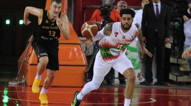 P. Karşıyaka Avrupa'da yarı finalde