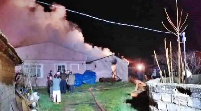 Silivri'de tek katlı binada yangın: 1 ölü