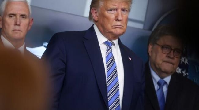 Trump'tan maske eleştirilerine yanıt: Milyonlarcası geliyor