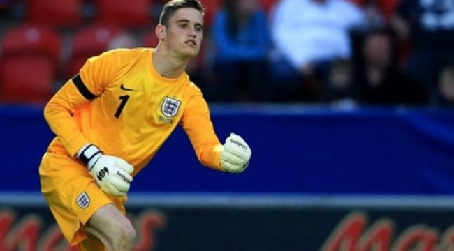 24 yaşındaki Ted Smith  futbolu bıraktı
