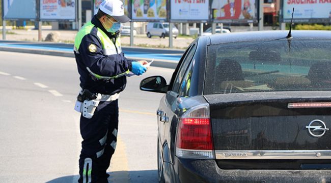 4 GÜNDE 35 BİN 422 KİŞİYE İDARİ İŞLEM YAPILDI