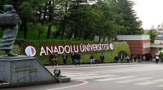 Anadolu Üniversitesi klasik Türk edebiyatı eserlerini dijital ortamda paylaştı