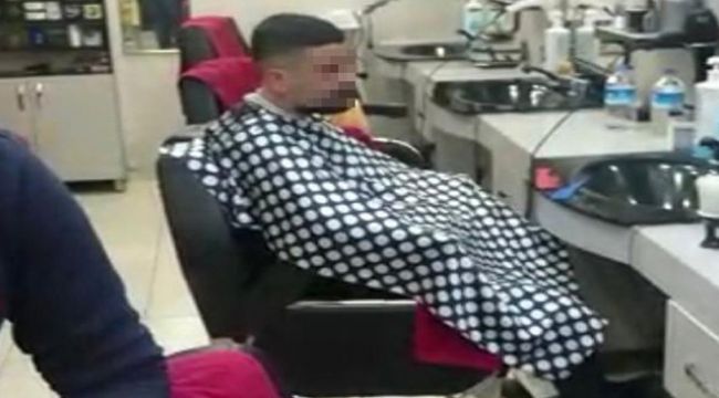 Bağcılar'da berbere polis baskını