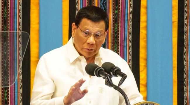 Duterte : Sorun çıkaranları aç bırakın