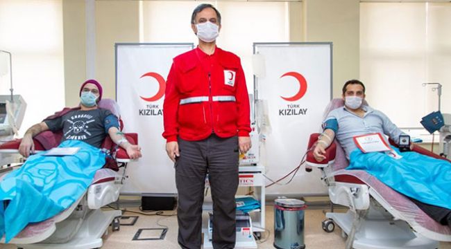İmmün plazma bağışçılarına Kızılay'dan madalya