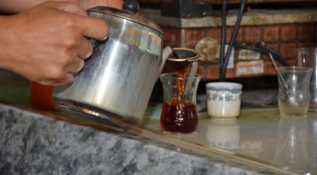 İZMİR'DE ODA BAŞKANI BELEDİYE BAŞKANLARINA SESLENDİ