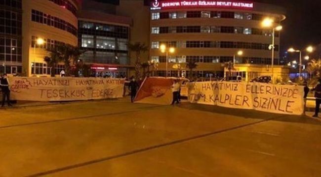 İZMİR'E YAKIŞAN HAREKET