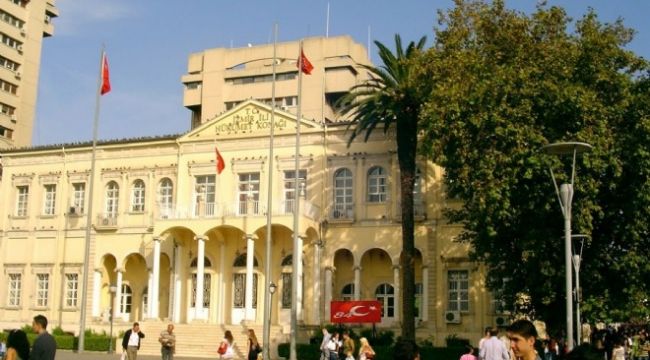 İZMİR VALİLİĞİ'NDEN SALGINA KARŞI 21 KARAR